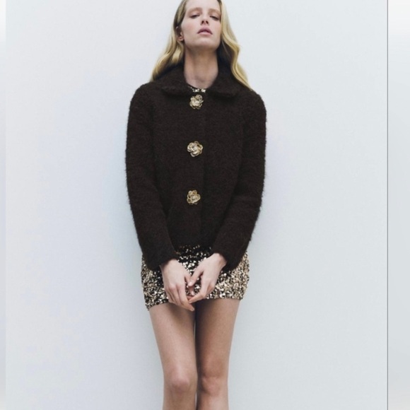 NWT ZARA 2025 collection FAUX FUR KNIT CARDIGAN FLOWER SIZE S
🚨FINAL PRICE - Picture 13 of 17